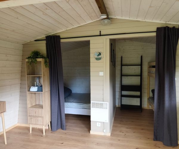 Vue intérieur d'une tente Safari